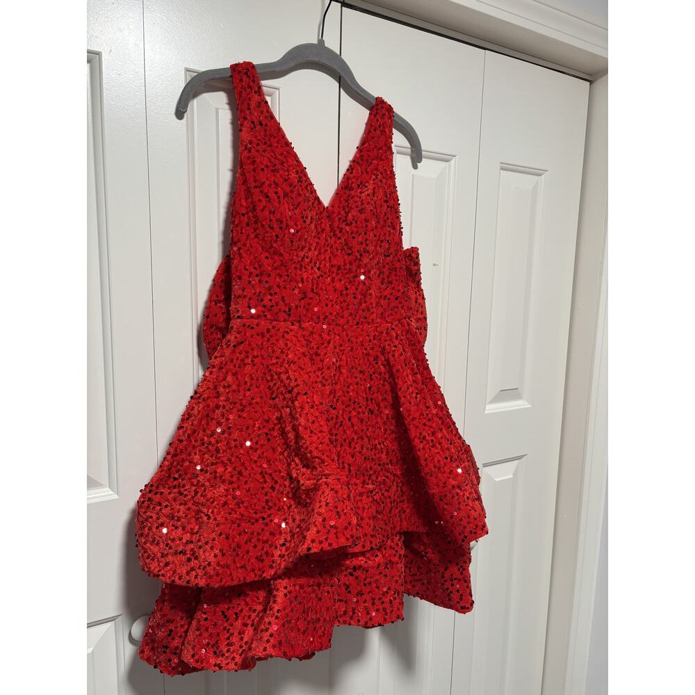 Red Sequin Party Dress Size 2 with Bow Back - Picture 3 of 10